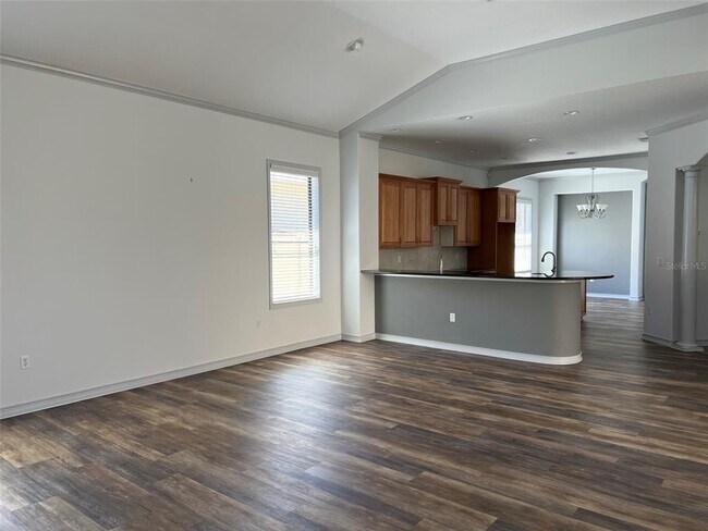Building Photo - 5279 Visionary Ct