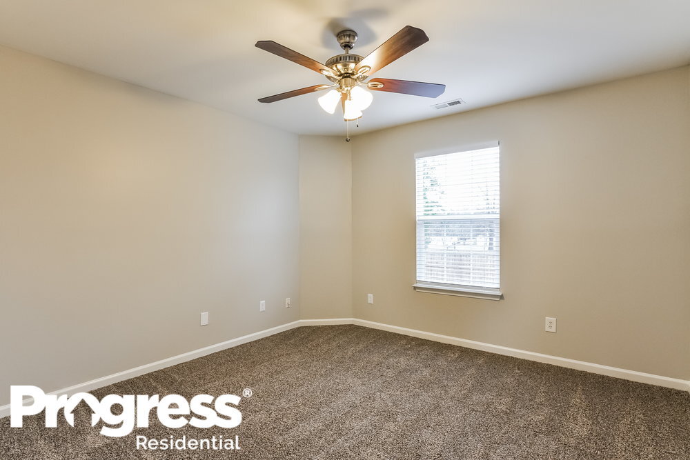 Building Photo - 4027 Taylor Oaks Dr