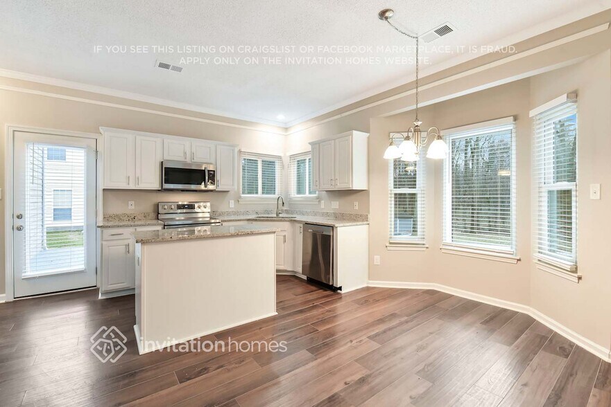 Building Photo - 14214 Misty Brook Ln