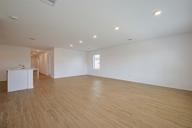 Building Photo - 9603 Fulvetta Briar Ct