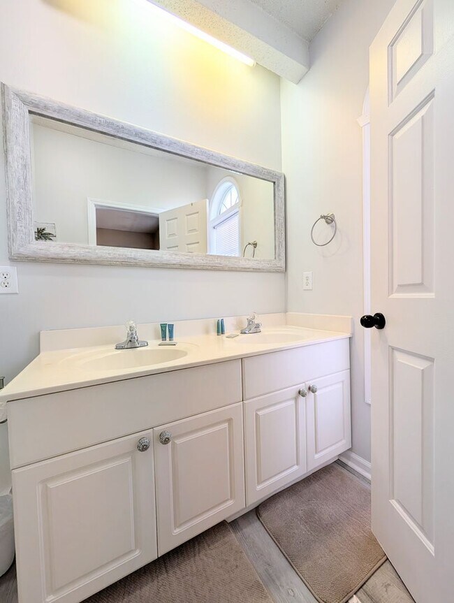 Building Photo - Long Term Rental in Savannah Shores - Myrtle Beach, SC