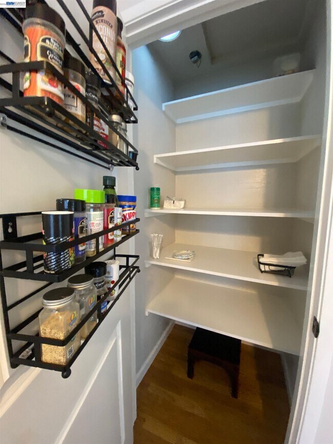 Building Photo - 3253 Pomace Ct