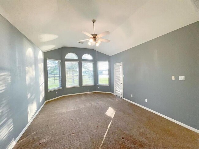 Building Photo - 10815 Lake Raven Ct