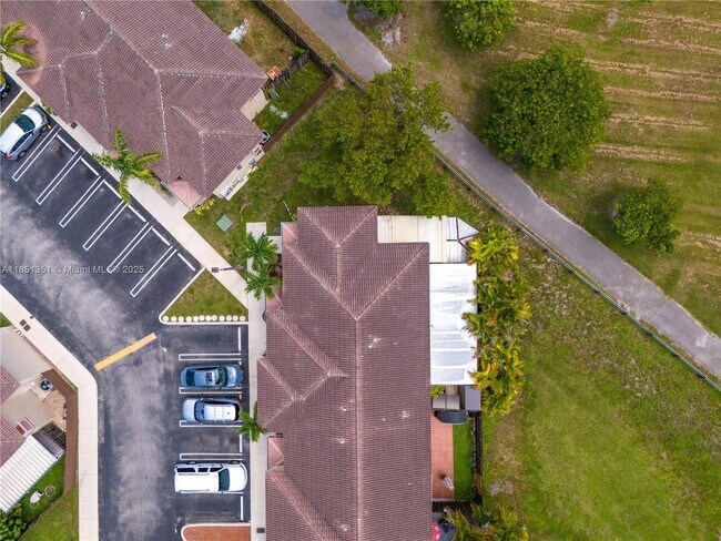 Building Photo - 7210 NW 174th Terrace
