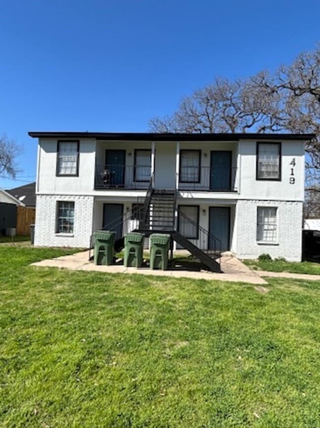 Building Photo - 419 Vonner Ct
