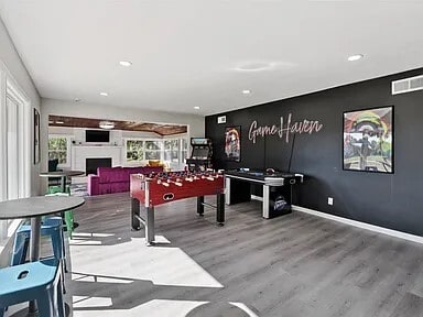 Building Photo - 1028 28th St