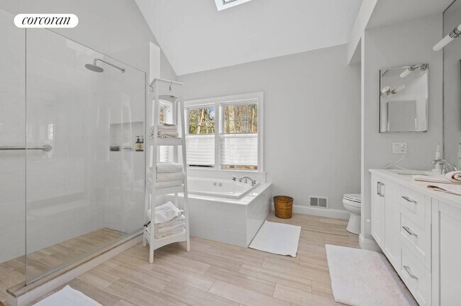 Building Photo - 26 Briarcroft Dr