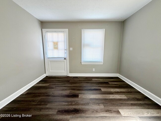 Building Photo - 3102 Grant Ave