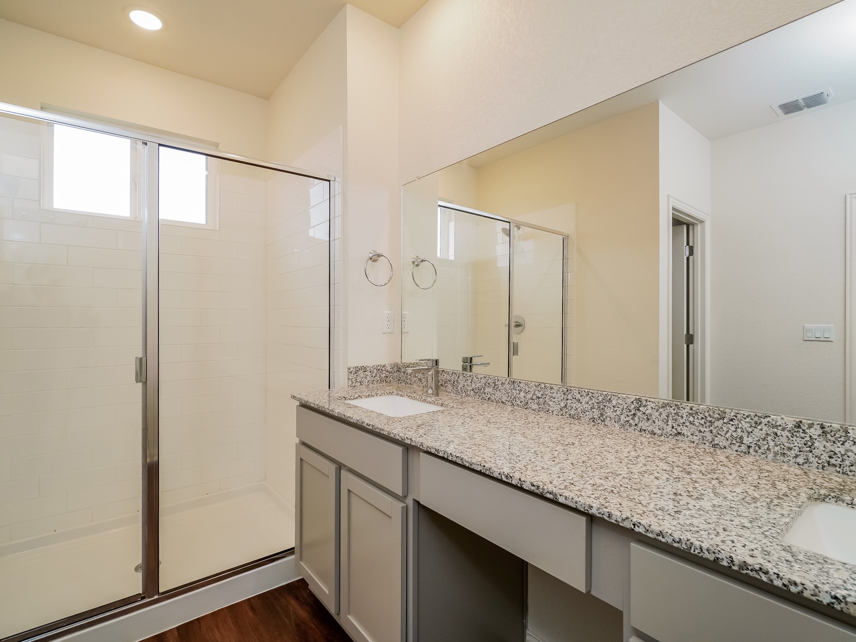 Building Photo - 2713 Brogan Crk