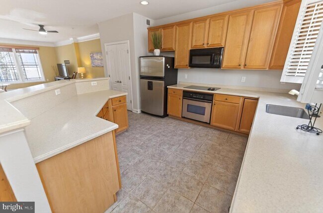 Building Photo - 11958 W War Dancer Ln