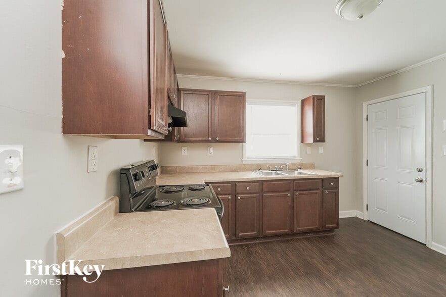 Building Photo - 4721 Morgan St