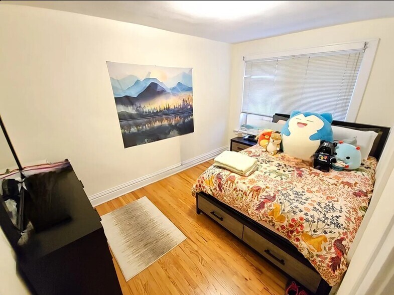 Building Photo - 7012 Forsyth Blvd