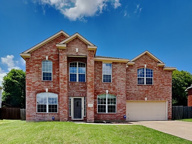 Primary Photo - 4861 Autumn Hill