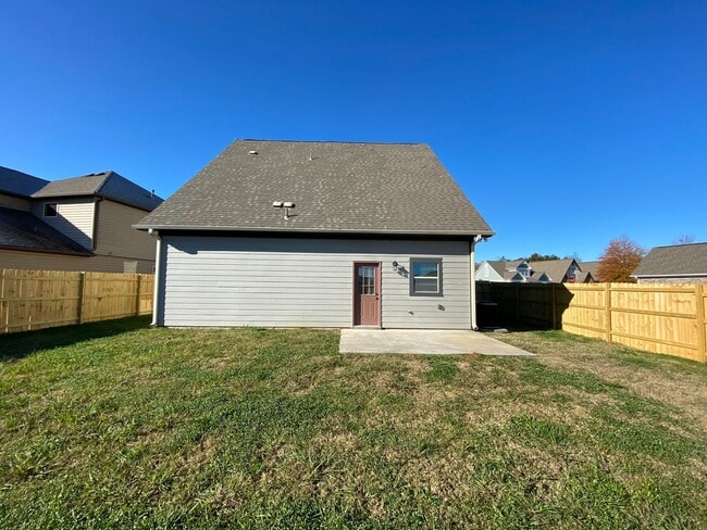 Building Photo - Home for Rent in McCalla, AL! Available to View Now!!!