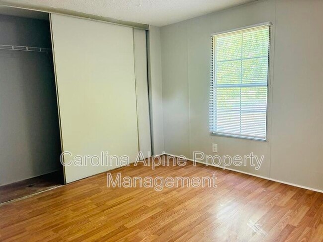 Building Photo - 3822 Towery Rd