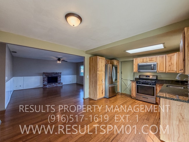 Building Photo - Charming Clean Rocklin Home with RV! Solar