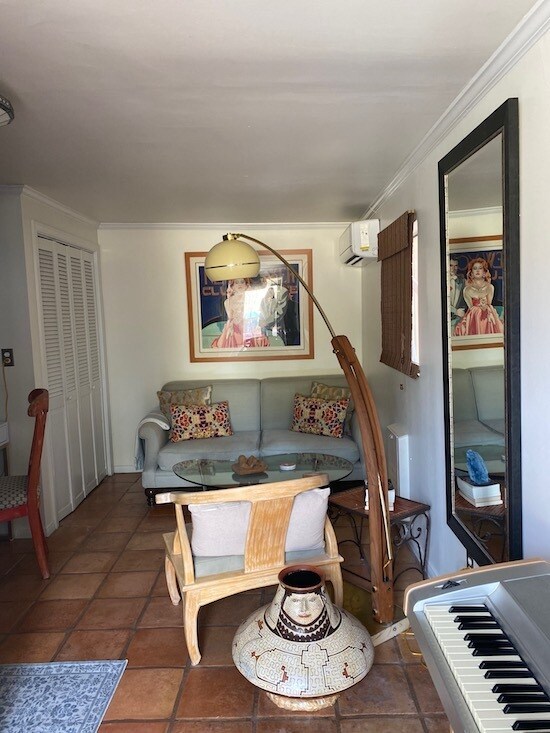 Building Photo - 4721 Cartwright Ave