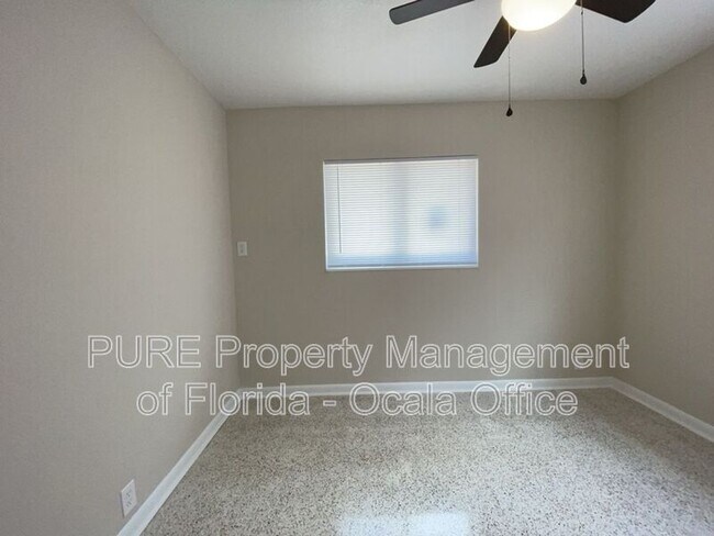 Building Photo - 12142 SE 87th Terrace