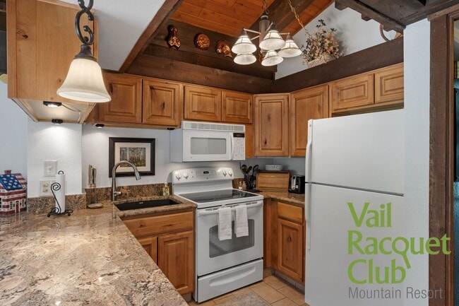 Building Photo - 4610 Vail Racquet Club Dr