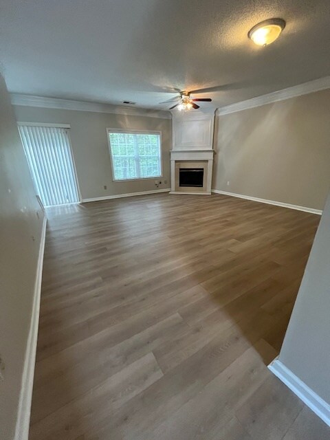 Building Photo - 1629 River Main Ct