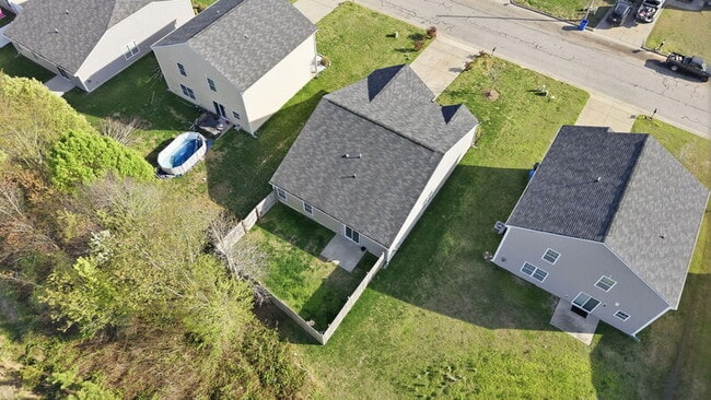 Building Photo - 3916 Sabre Ln