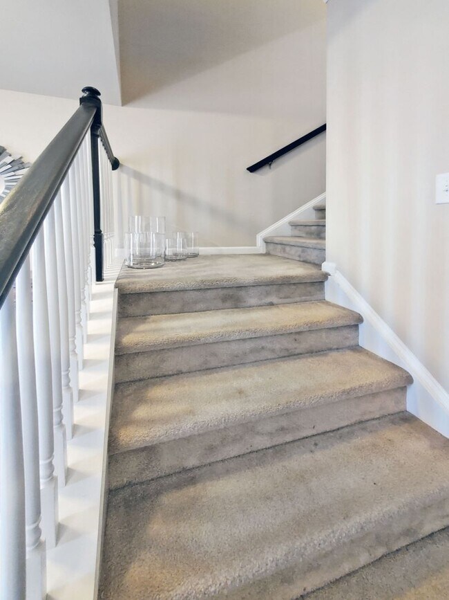 Building Photo - Prime Marietta Location – 3BR Home with Fenced Yard