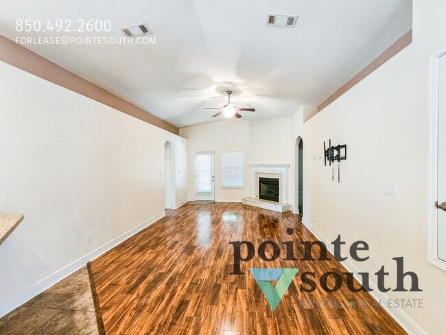 Building Photo - 6305 Parakeet Trail