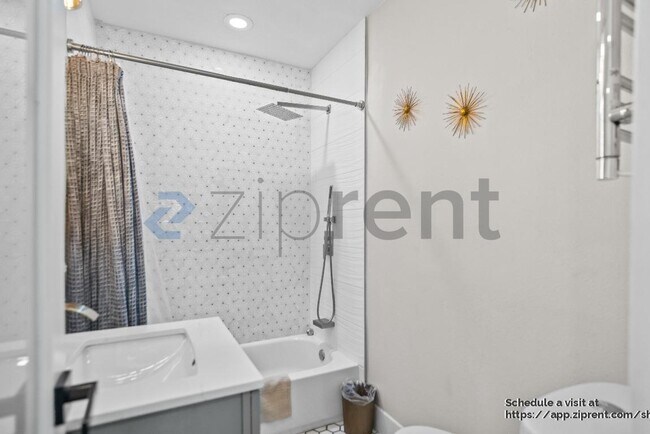 Building Photo - 3473 Birdsall Ave