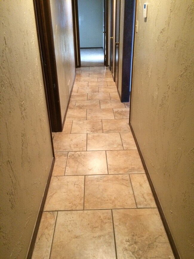 Building Photo - Beautiful Remodeled Home.  Available now.