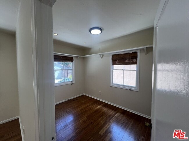 Building Photo - 2019 Cypress Ave.