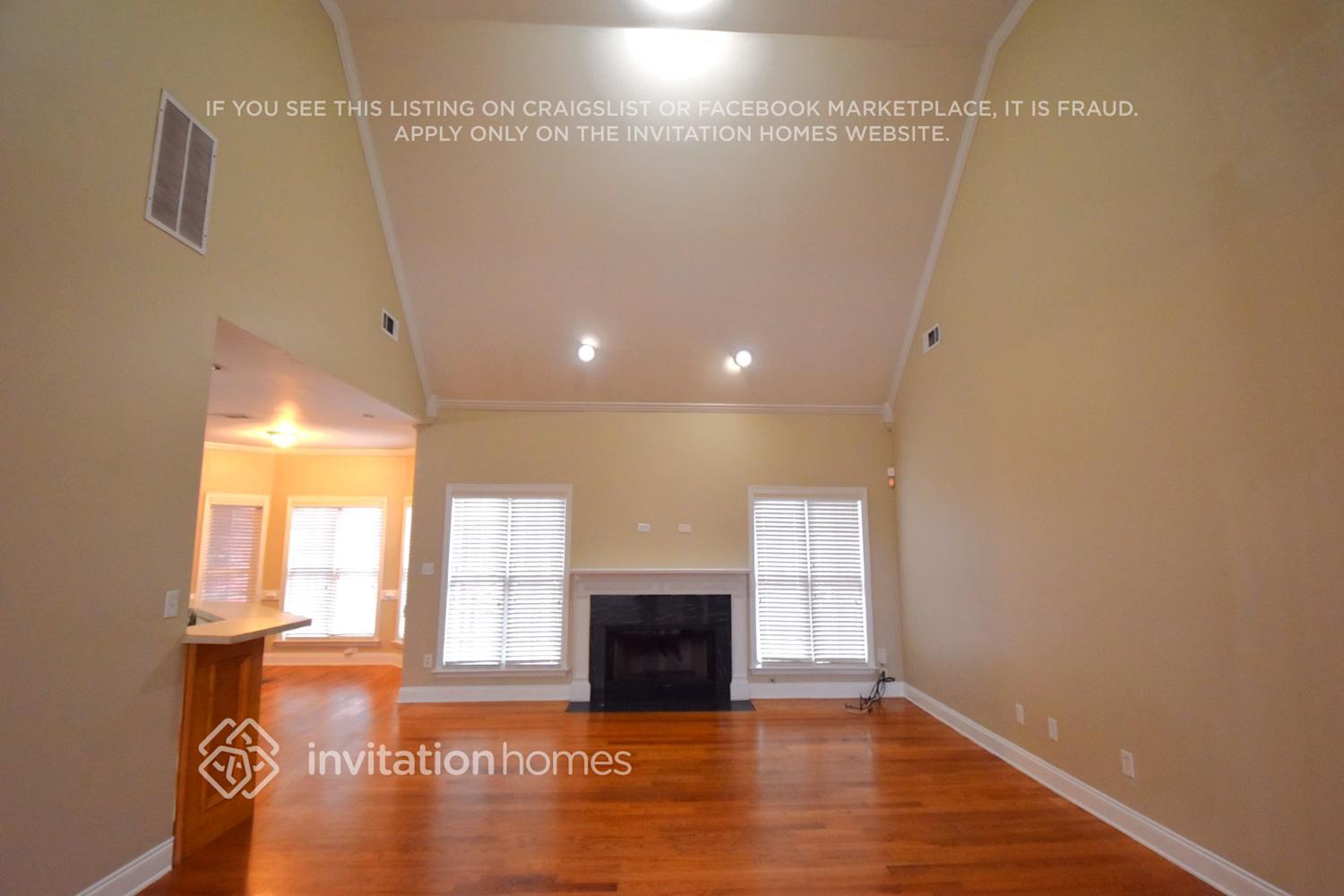 Building Photo - 155 Victor Ln