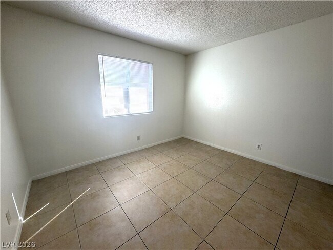 Building Photo - 3440 Civic Center Dr