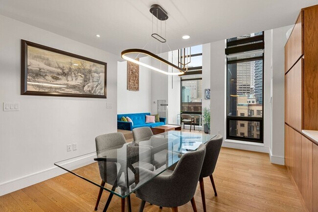 Building Photo - 45 Province St