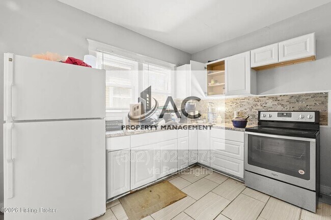 Building Photo - 1456 Beech St