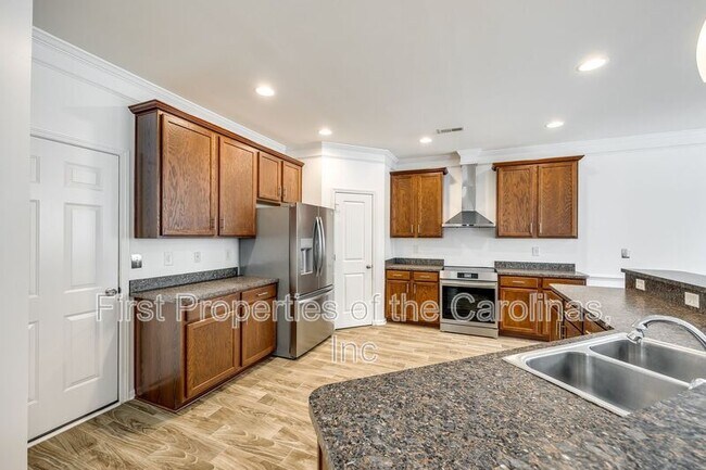 Building Photo - 16619 Broadwing Pl