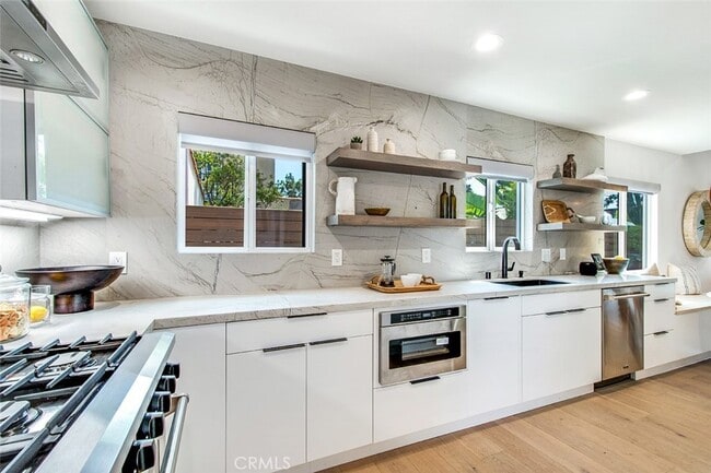 Building Photo - 1620 Glyndon Ave