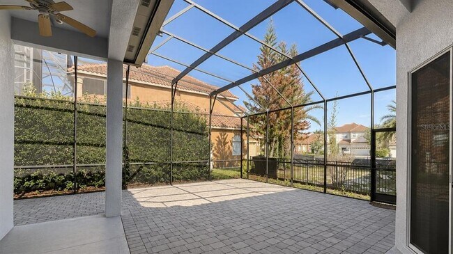 Building Photo - 439 Chelsea Ave