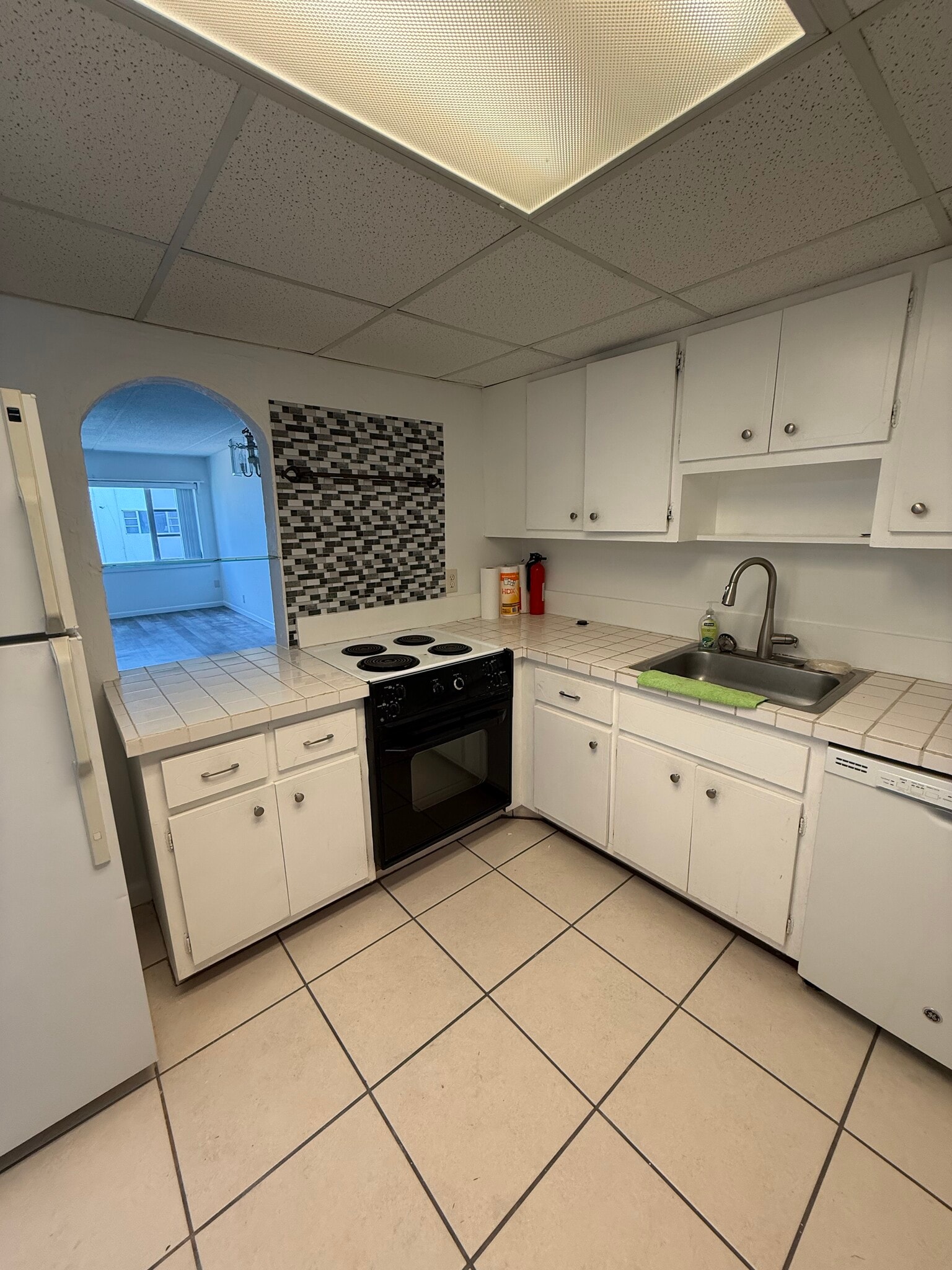 Building Photo - 4500 N Flagler Dr