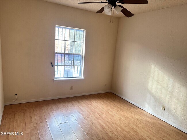 Building Photo - 5030 Alabama St