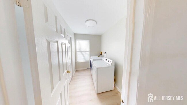 Building Photo - 9 Black Oak Ln