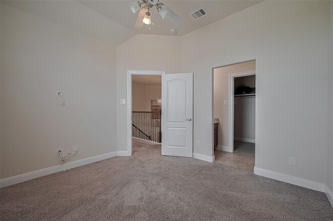 Building Photo - 2706 Topaz Cove Ln