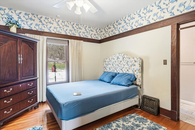 Building Photo - 14242 Hein Ln