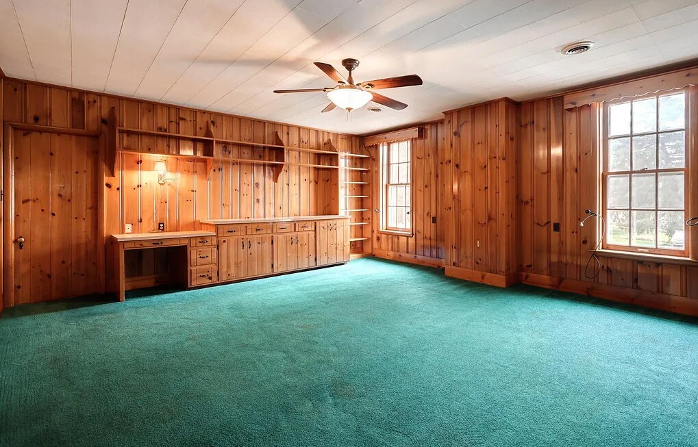 Building Photo - 2379 Table Rock Rd