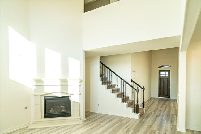 Building Photo - 3618 Windward Canyon Dr
