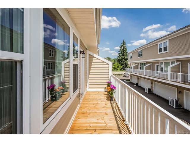 Building Photo - 3070 Kilmer Ave