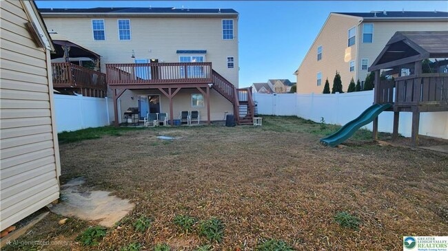 Building Photo - 2285 Juniper Dr