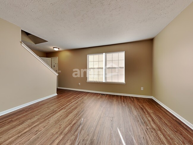 Building Photo - 6402 Kelsey Dr
