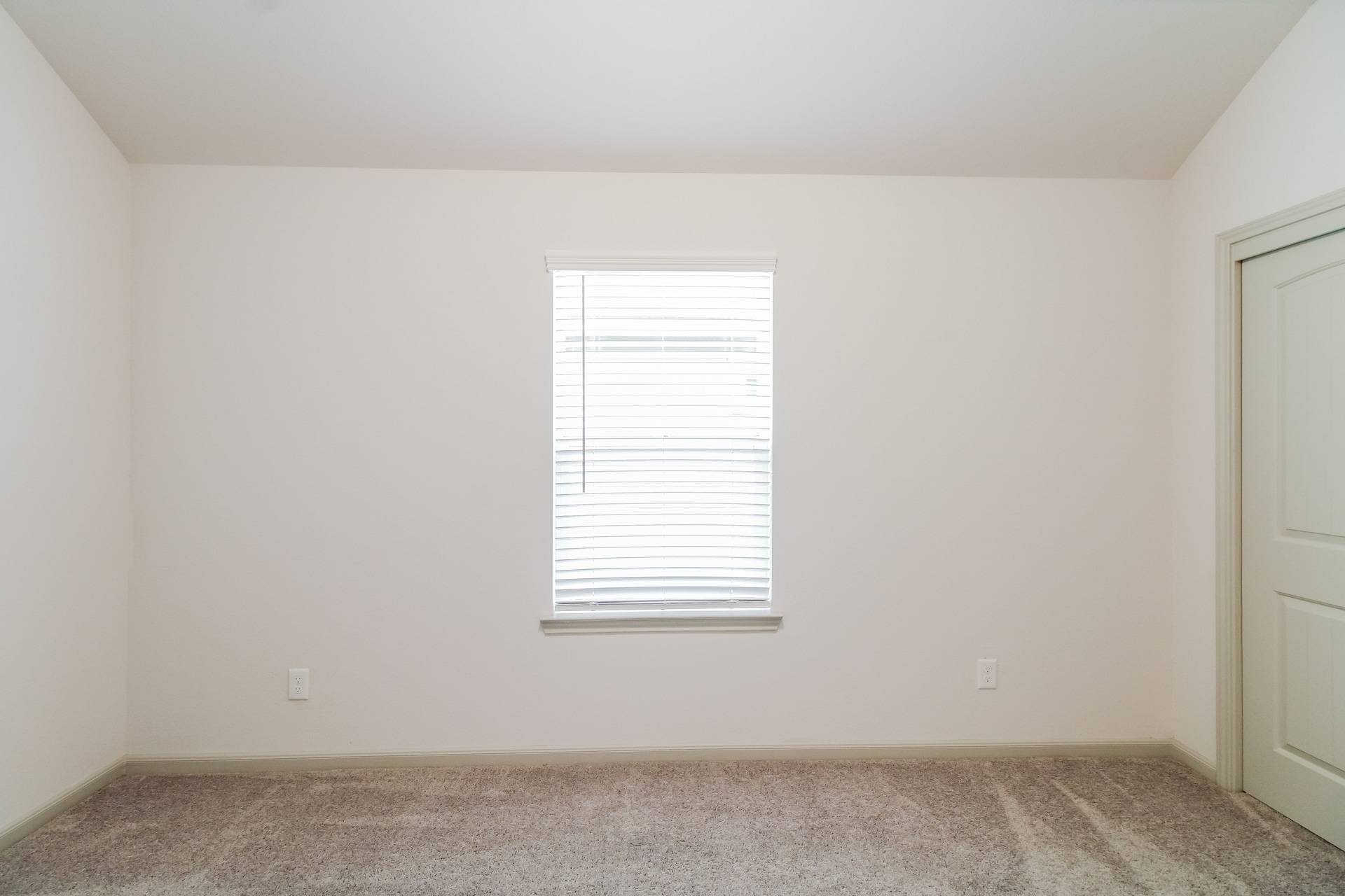 Building Photo - 7966 Tuscan Cypress Dr