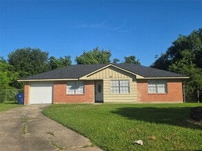 Building Photo - 7518 Hummingbird Ln