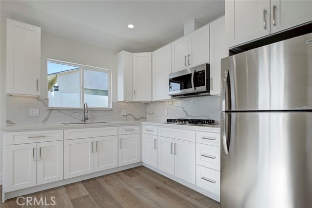 Building Photo - 10920 Nassau Ave